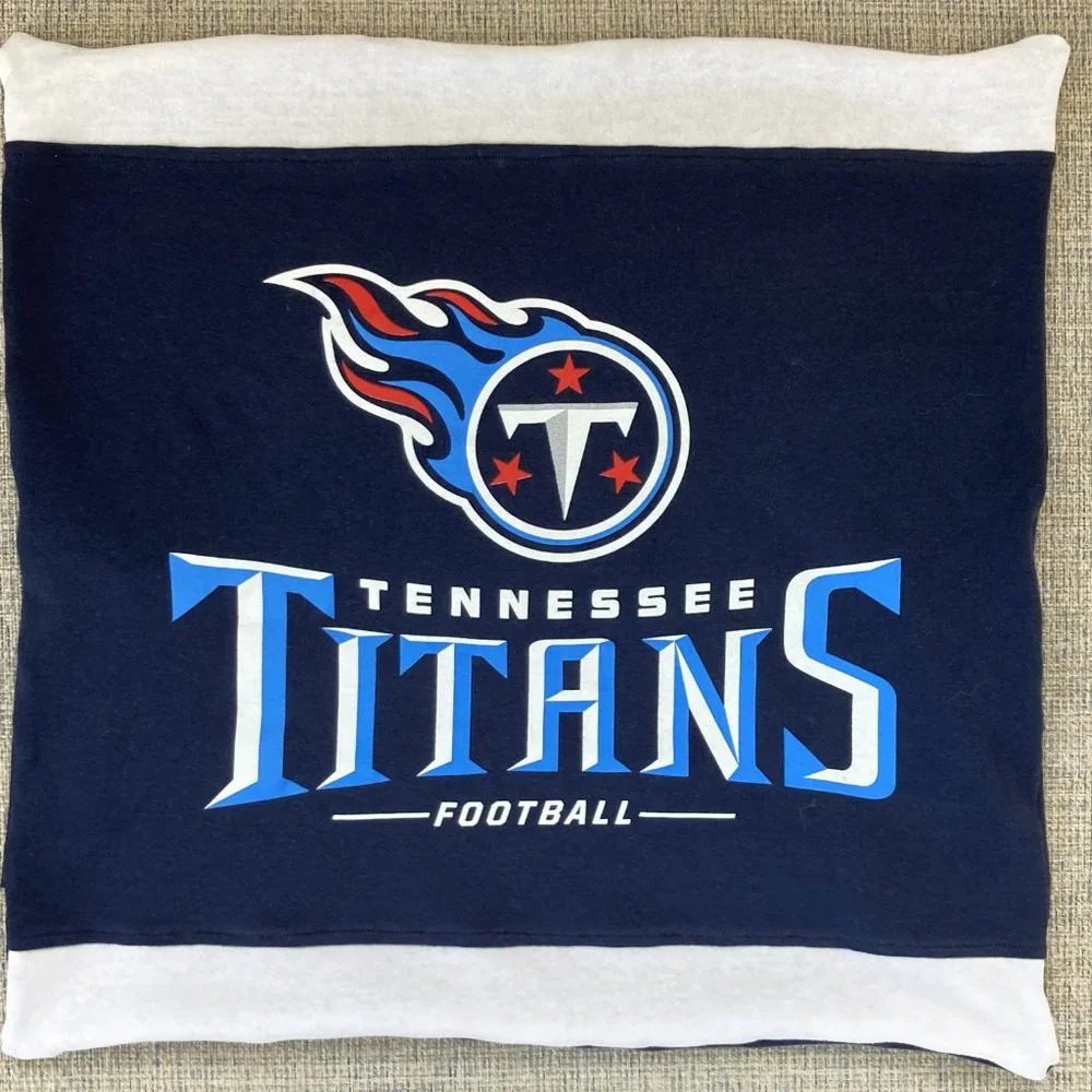 Tennessee Titans NFL Football upcycled T-shirt 16x16 throw pillow cover